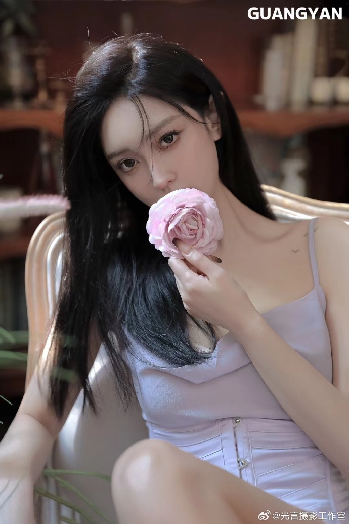 指环王1：护戒使者 封面
