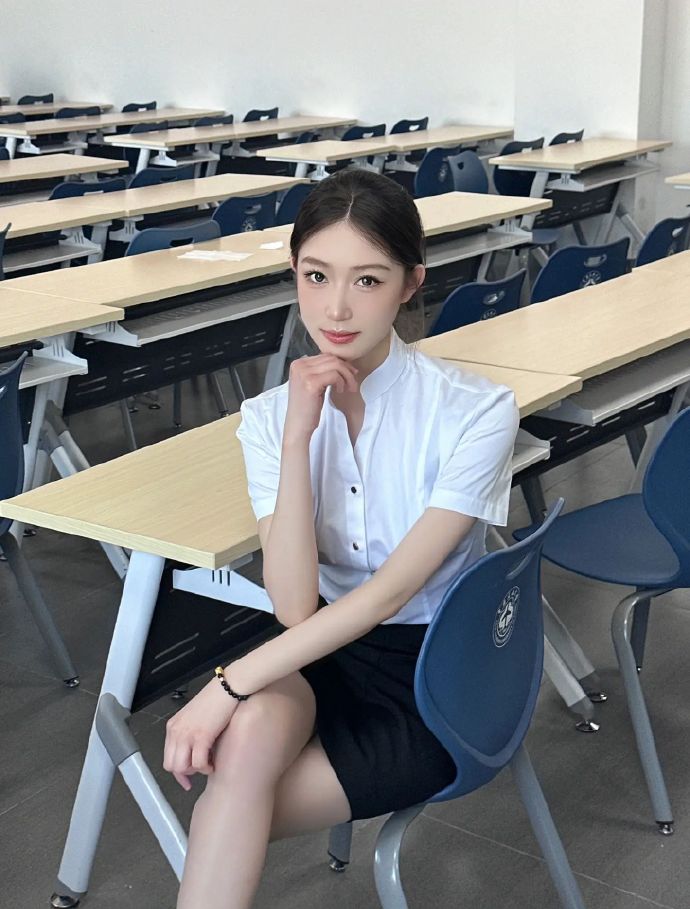 三傻大闹宝莱坞 封面