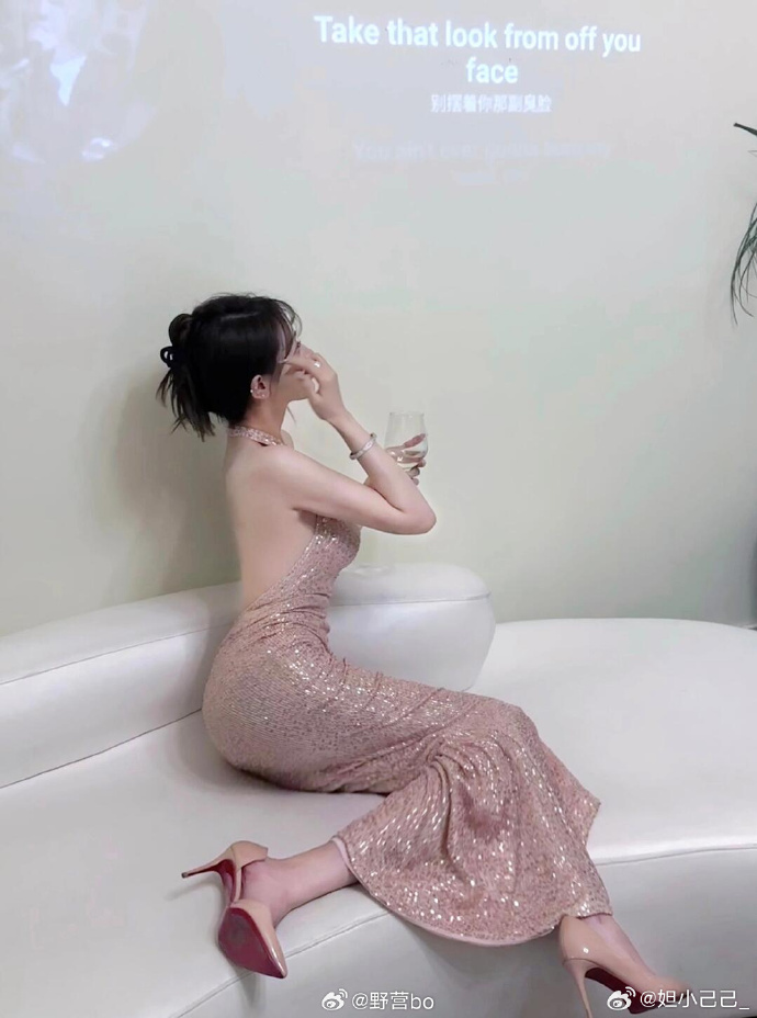 真探第一季 封面